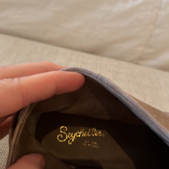 Seychelles Leather Flat Booties Zip up Size 8 - Picture 5 of 10